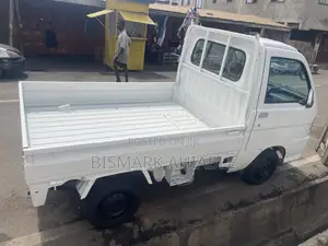 Mini Truck Daihatsu Hijet