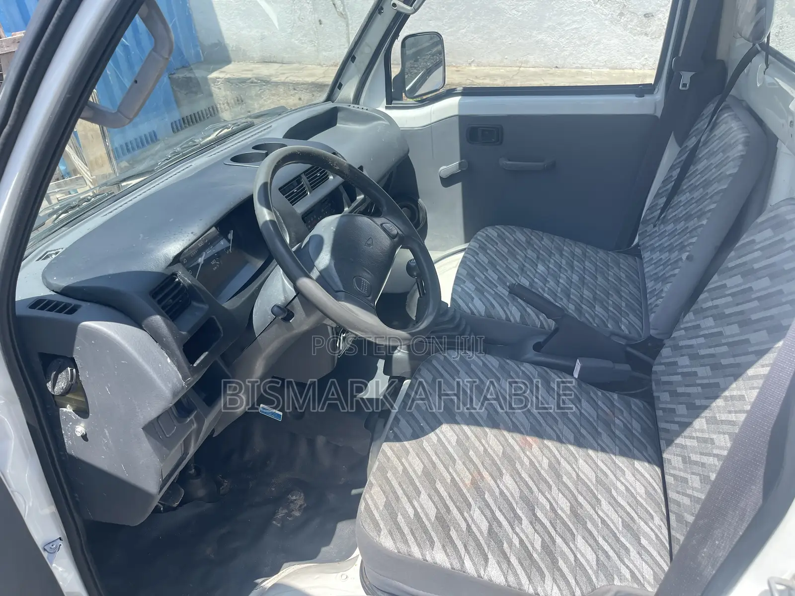 Mini Truck Daihatsu Hijet