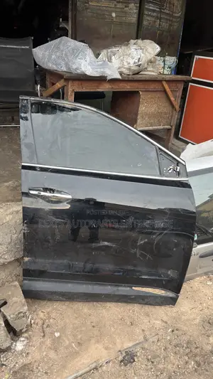 Hyundai Santa Fe 2013,2014,2015,2016,2017,2018 Doors Available