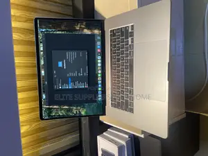 Laptop Apple MacBook Pro 2019 16GB Intel Core i7 SSD 1T
