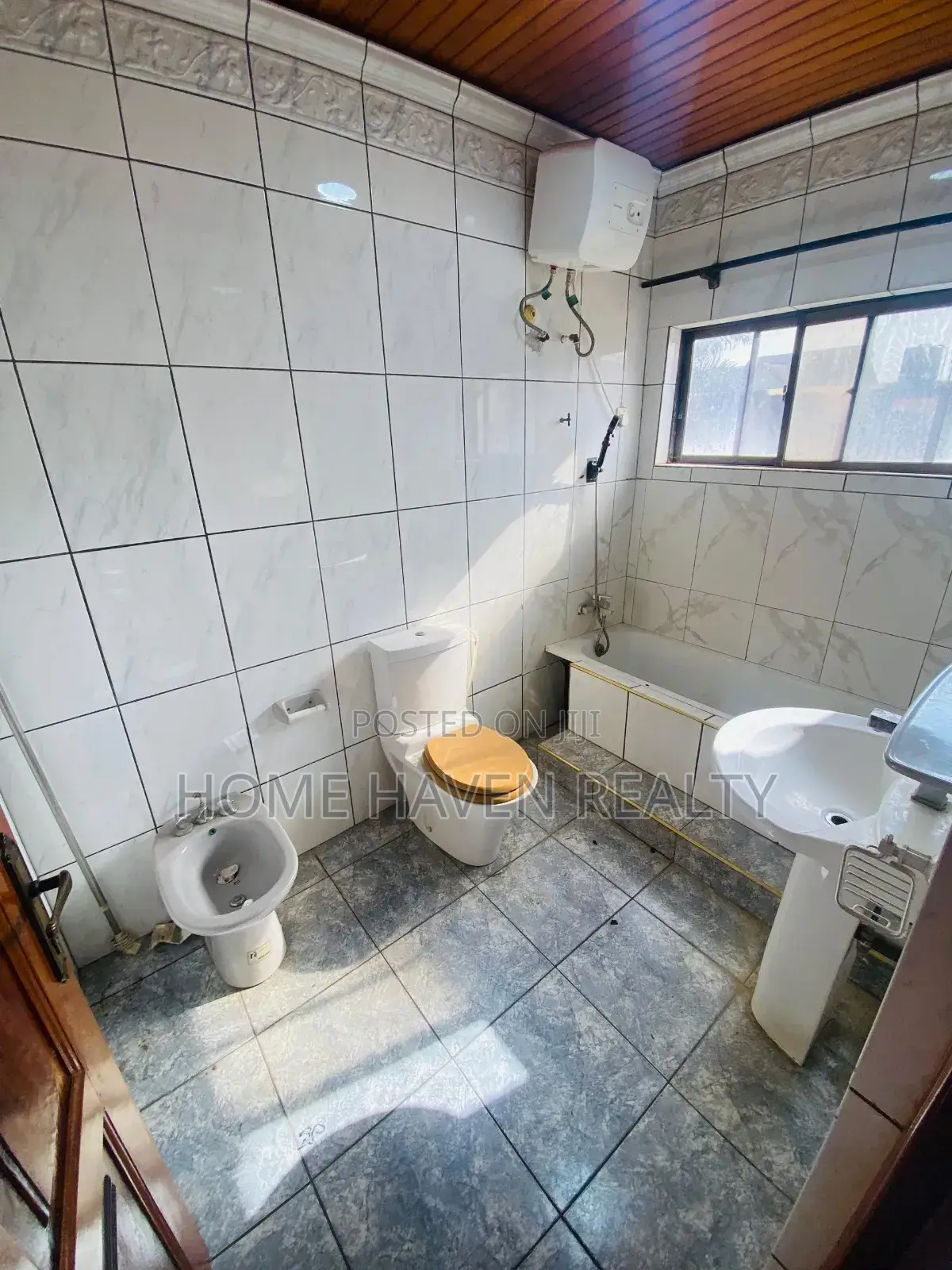 5bdrm House in Paraku Estate, Dome for rent