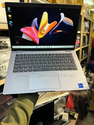Laptop Dell Latitude 5420 16GB Intel Core I7 SSHD (Hybrid) 512GB