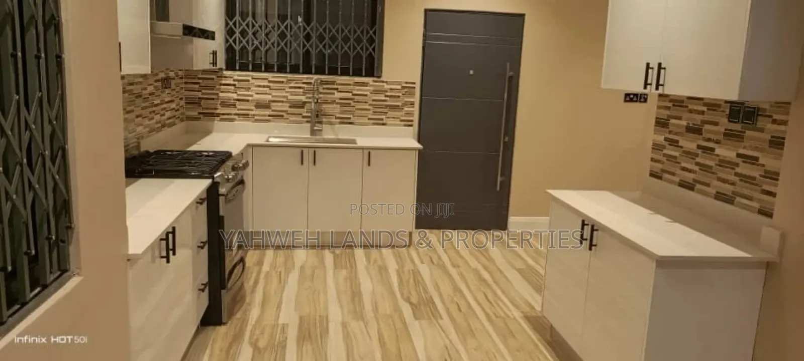 3bdrm House in Tema Metropolitan for rent