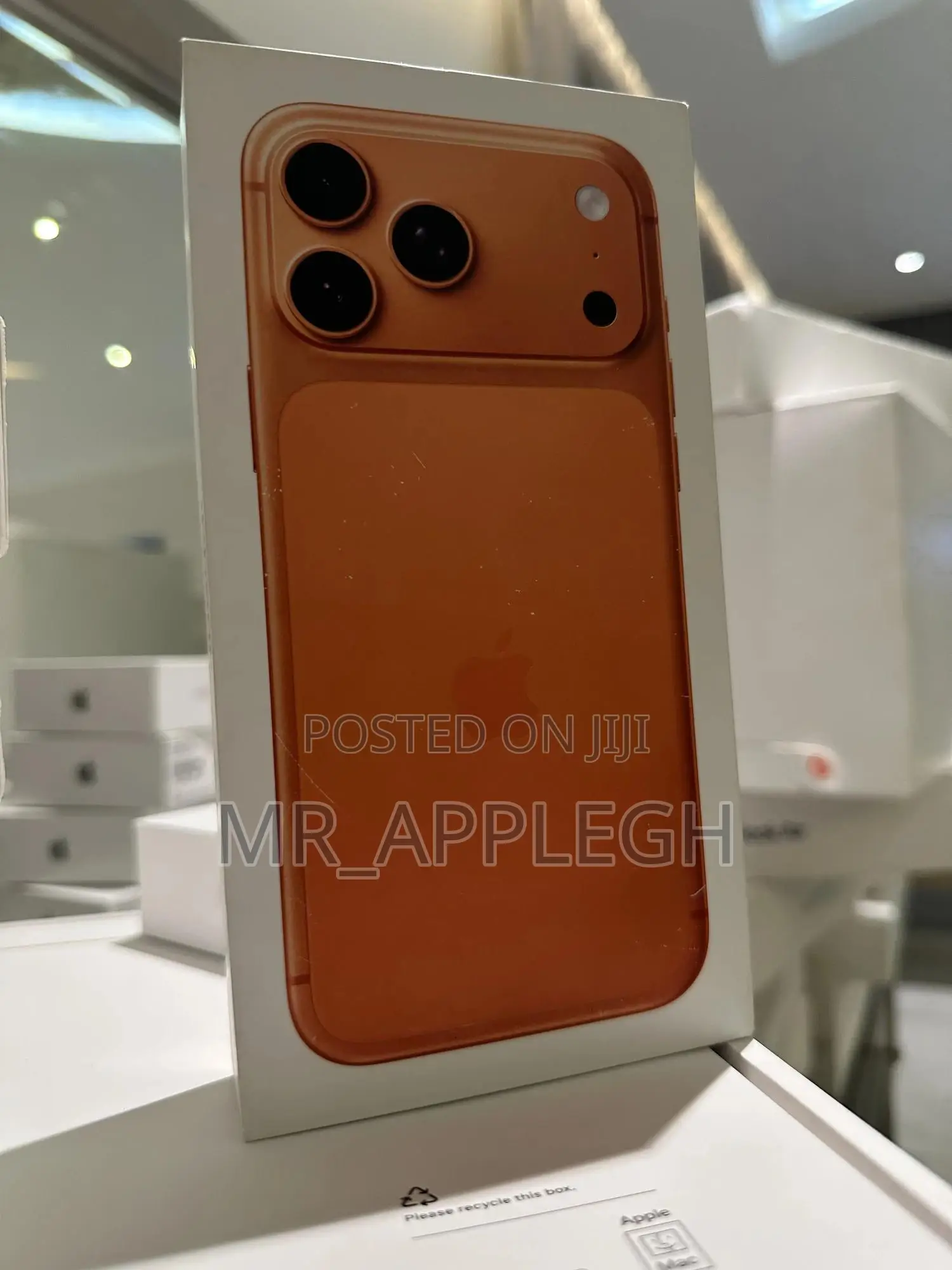 New Apple iPhone 17 Pro Max 1 TB Orange