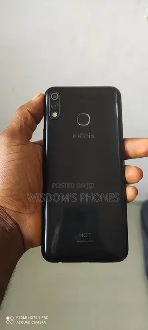Infinix Hot 8 Lite 32 GB Black