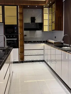 4bdrm House in E A Properties, American House for sale