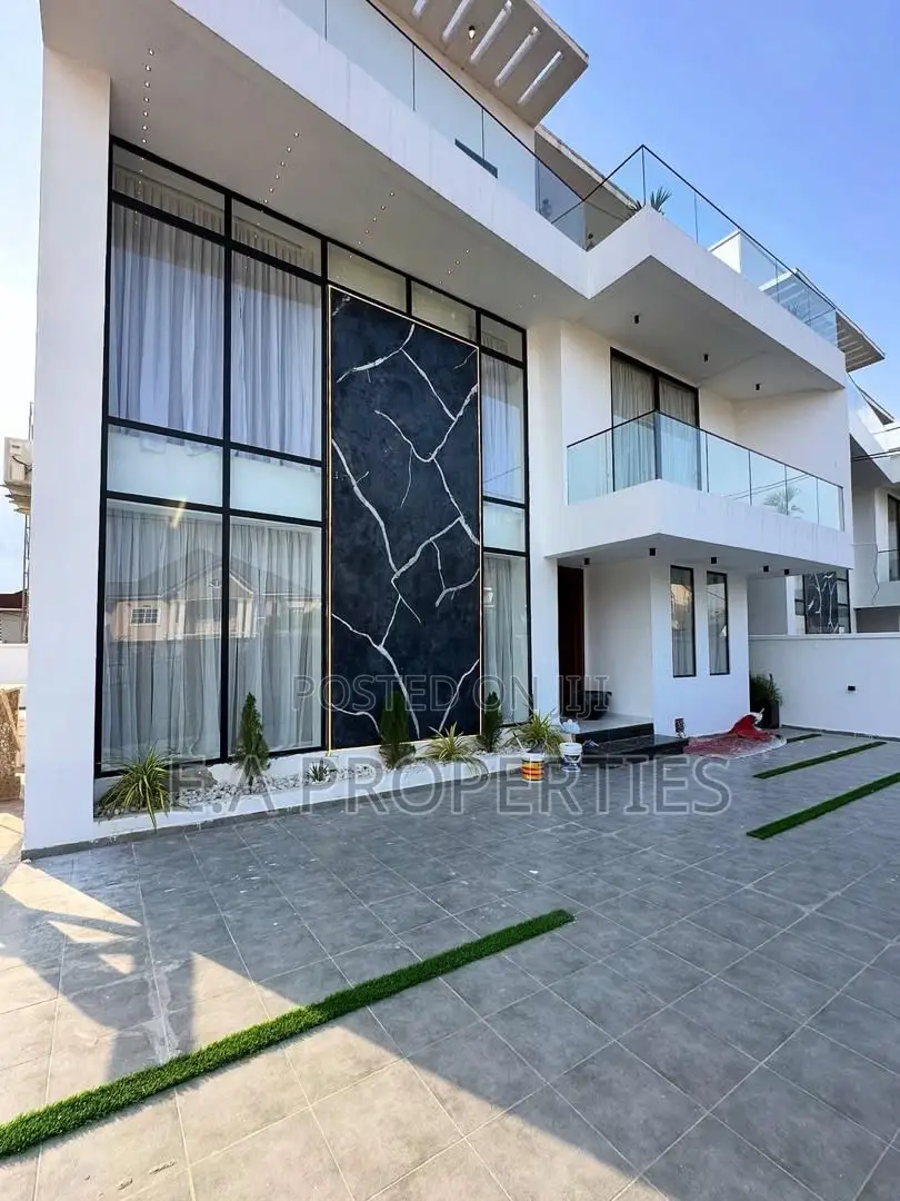 4bdrm House in E A Properties, American House for sale