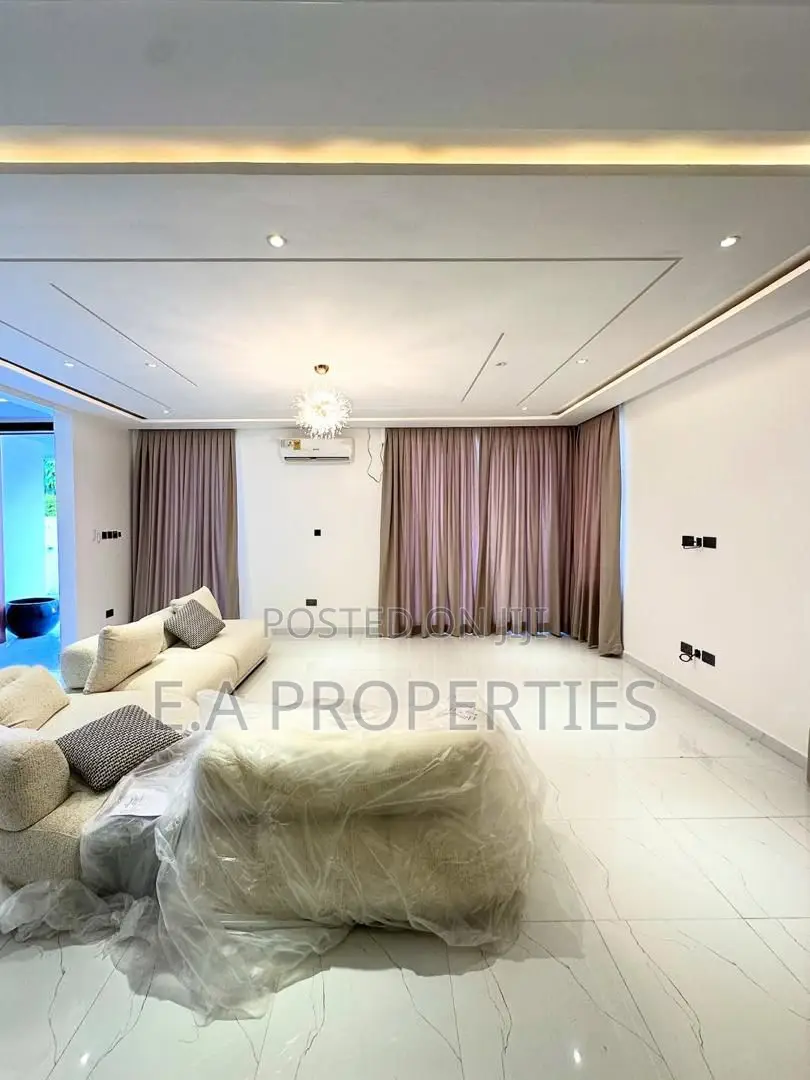 4bdrm House in E A Properties, American House for sale