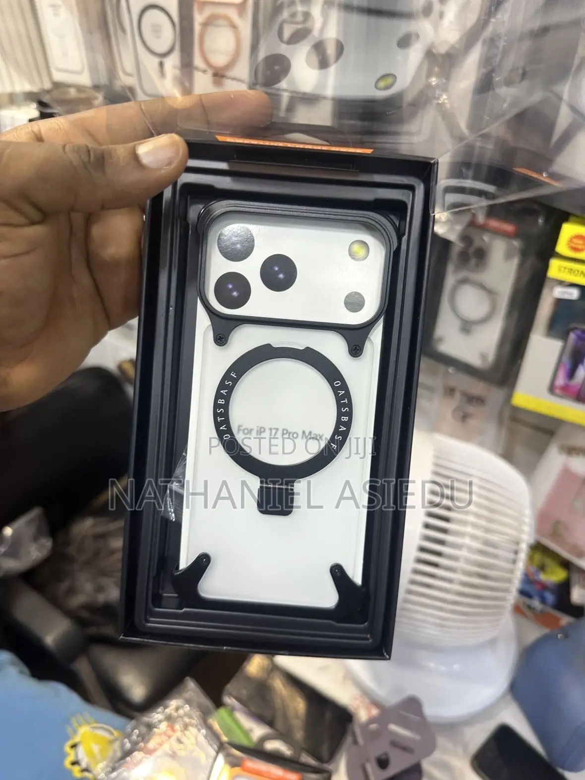 Oatsbasf Z-Shaped Metal Phone Case for the iPhone 17 Pro Max.