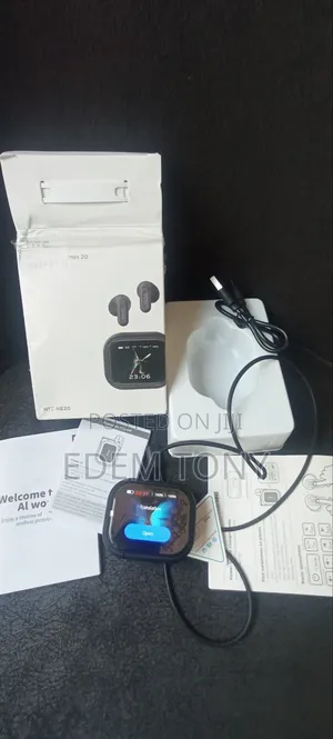 HTC Wireless Earphones With Ai Language Translator