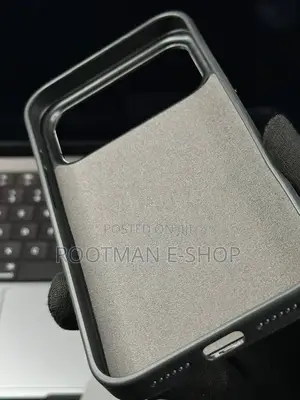 Vegan Matrix Leather Back Case for iPhone 17 Pro Max