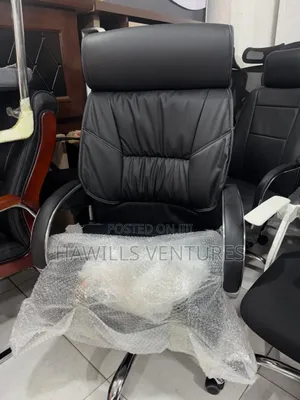 Executive Leather Swivel Chair