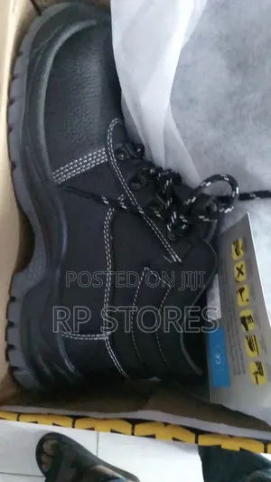 Safty Boots 40,41 Vaultex
