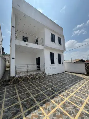 3bdrm House in 7 Days, Sowutwuom for sale