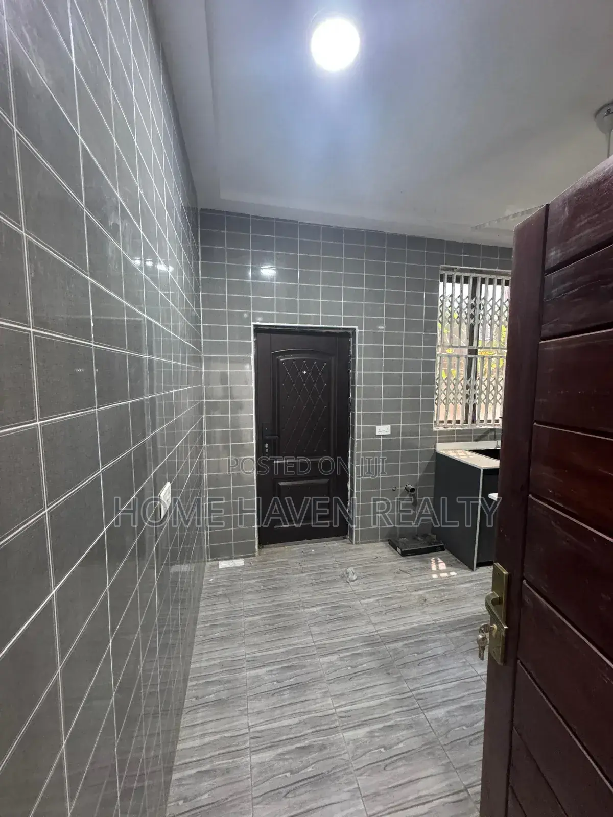 3bdrm House in 7 Days, Sowutwuom for sale