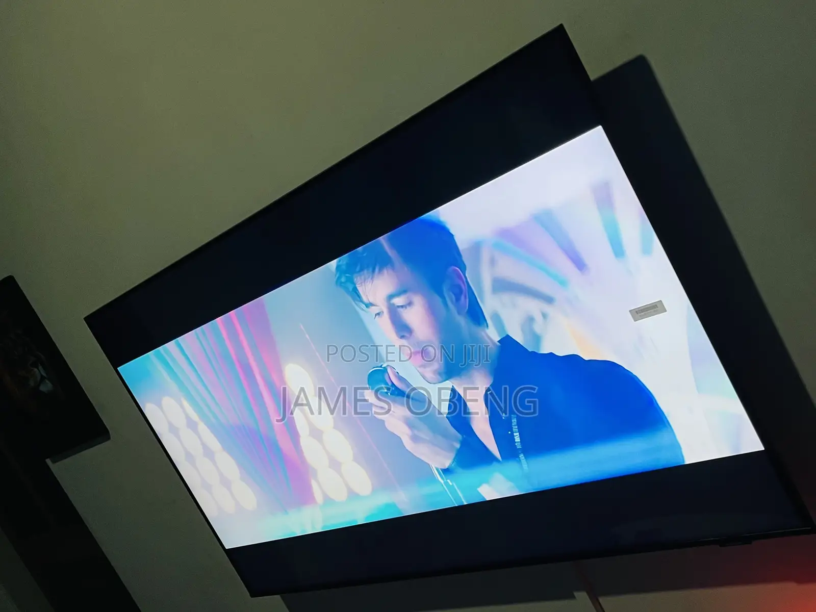Samsung Bu8000