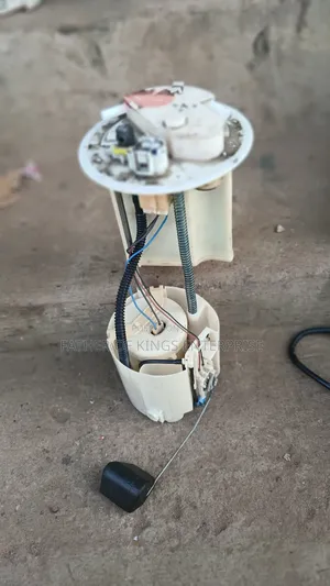 Vitz Fuel Pump