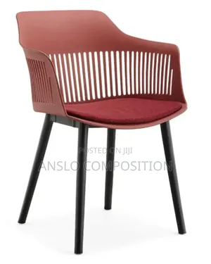 Spacious Garden Chair