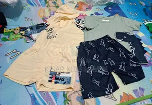 4pieces Boy's Outfit 2 to 3 Years ( Price for All)