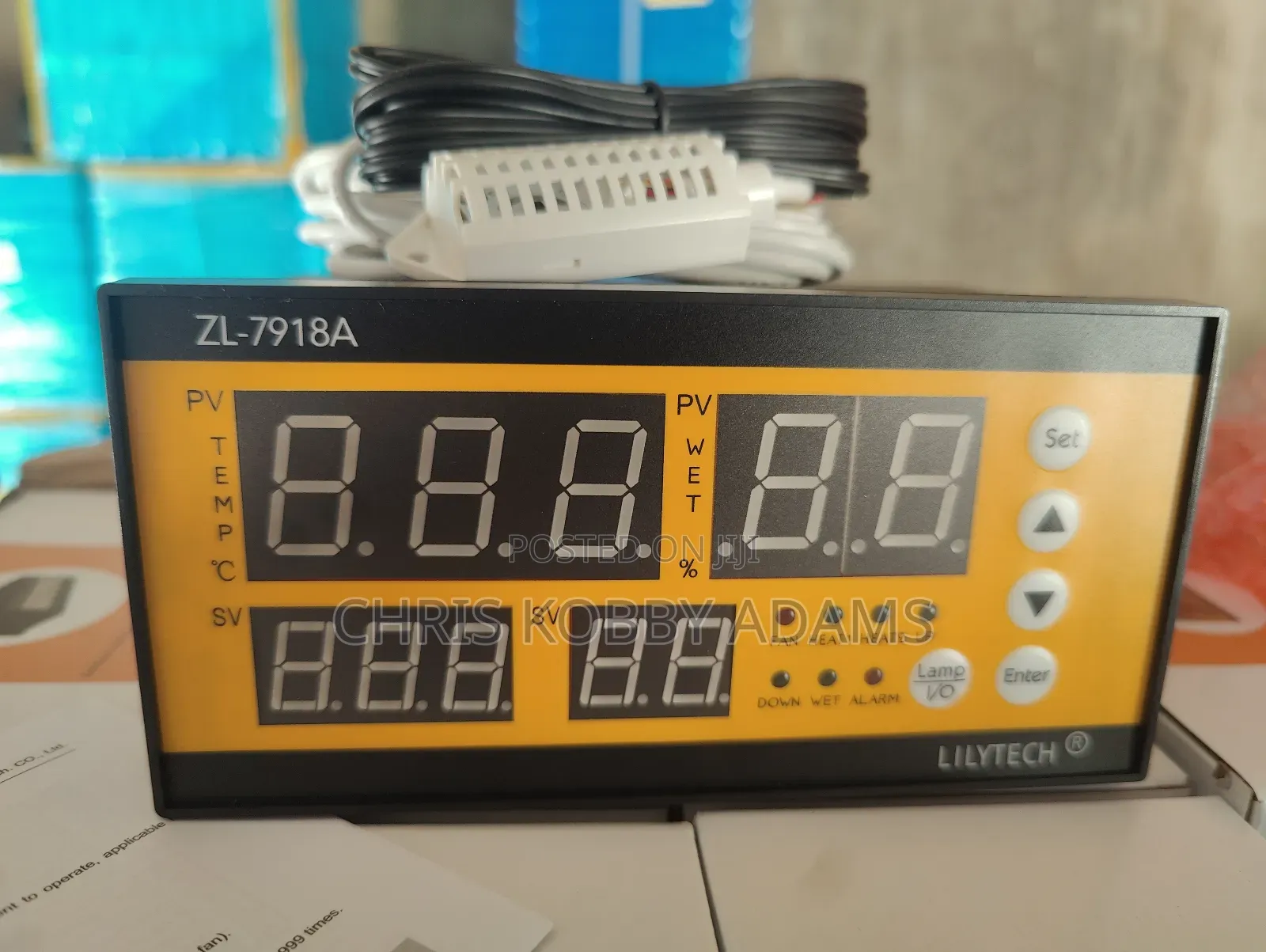 Xm-18 Temperature Humidity Controller