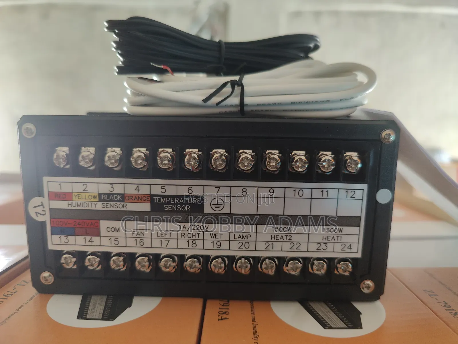 Xm-18 Temperature Humidity Controller
