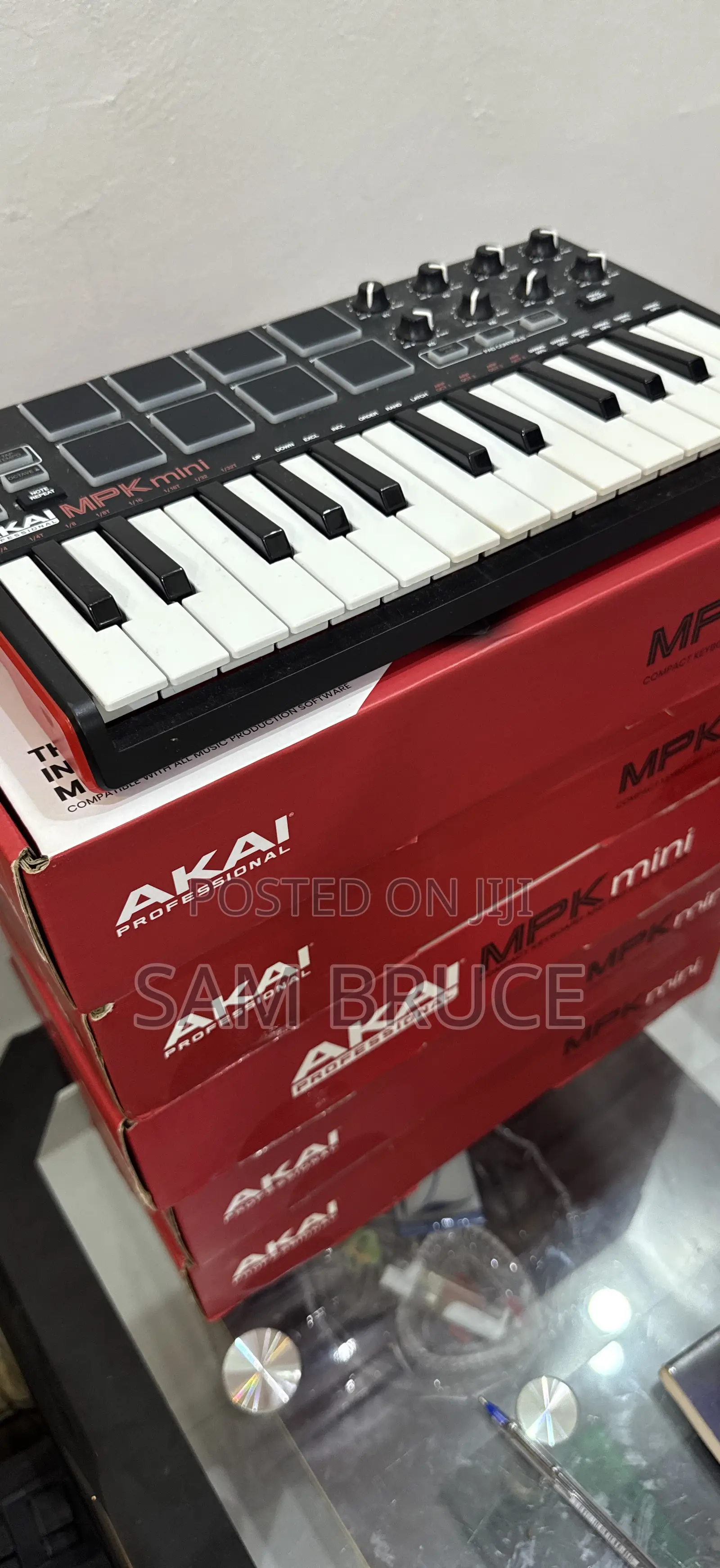 Akai Mpk Mini Keyboard