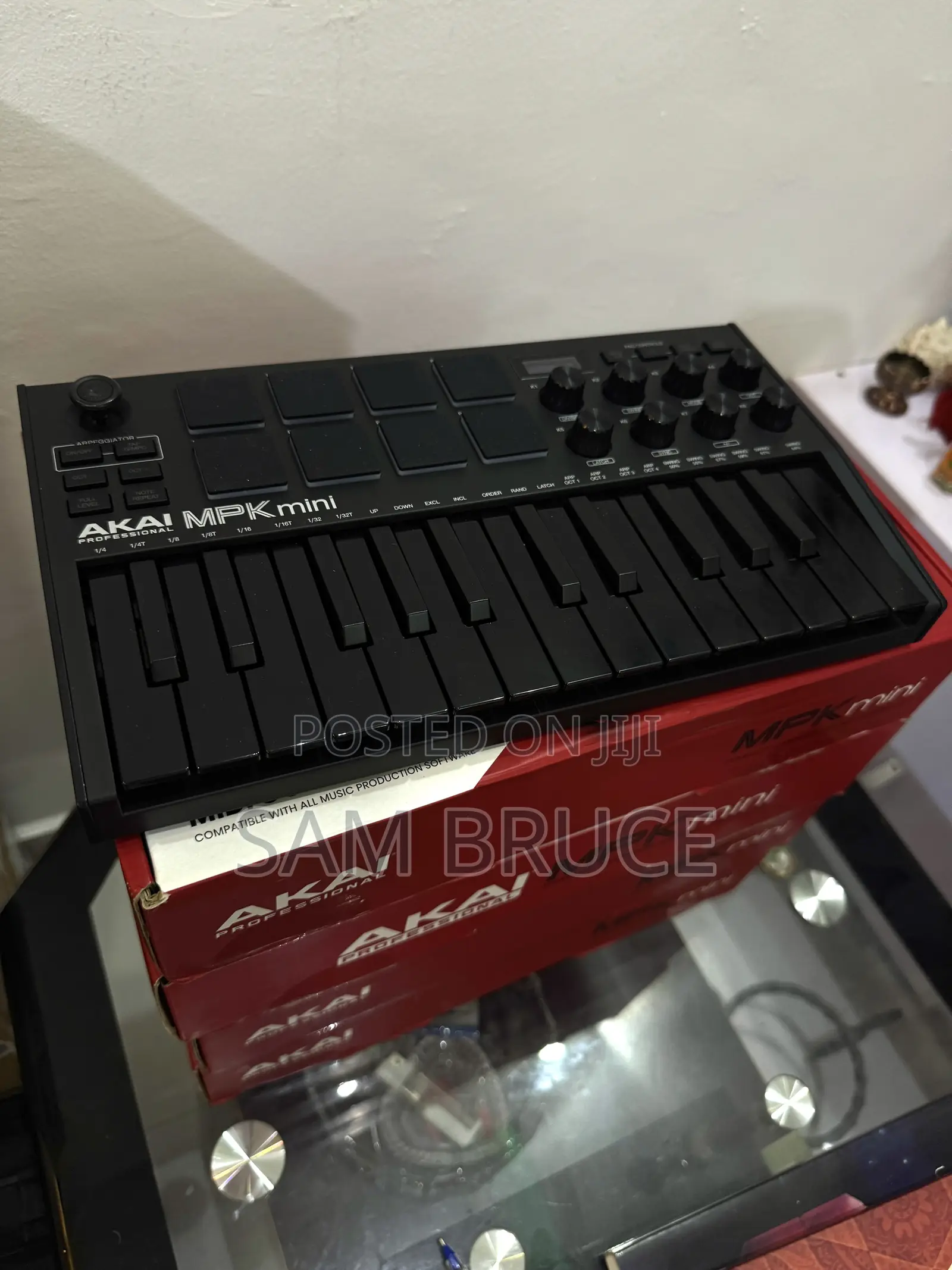 Akai Mpk Mini Keyboard