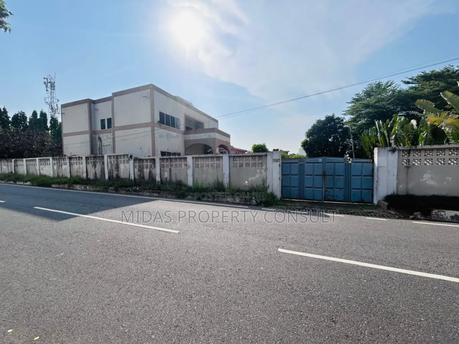 0.43 Acre Land for Joint Ventures in Airport Residential Area