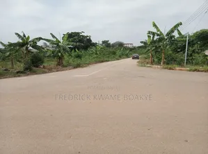 Plot of Land for Sale at Asuoyeboah Ssnit Flat