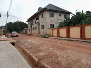 17bdrm House in Brother K Estate, Kumasi Metropolitan for sale