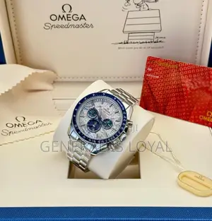 Omega Speedmaster Automatic Moonphase Silver Chronograph 43 Mm Watch