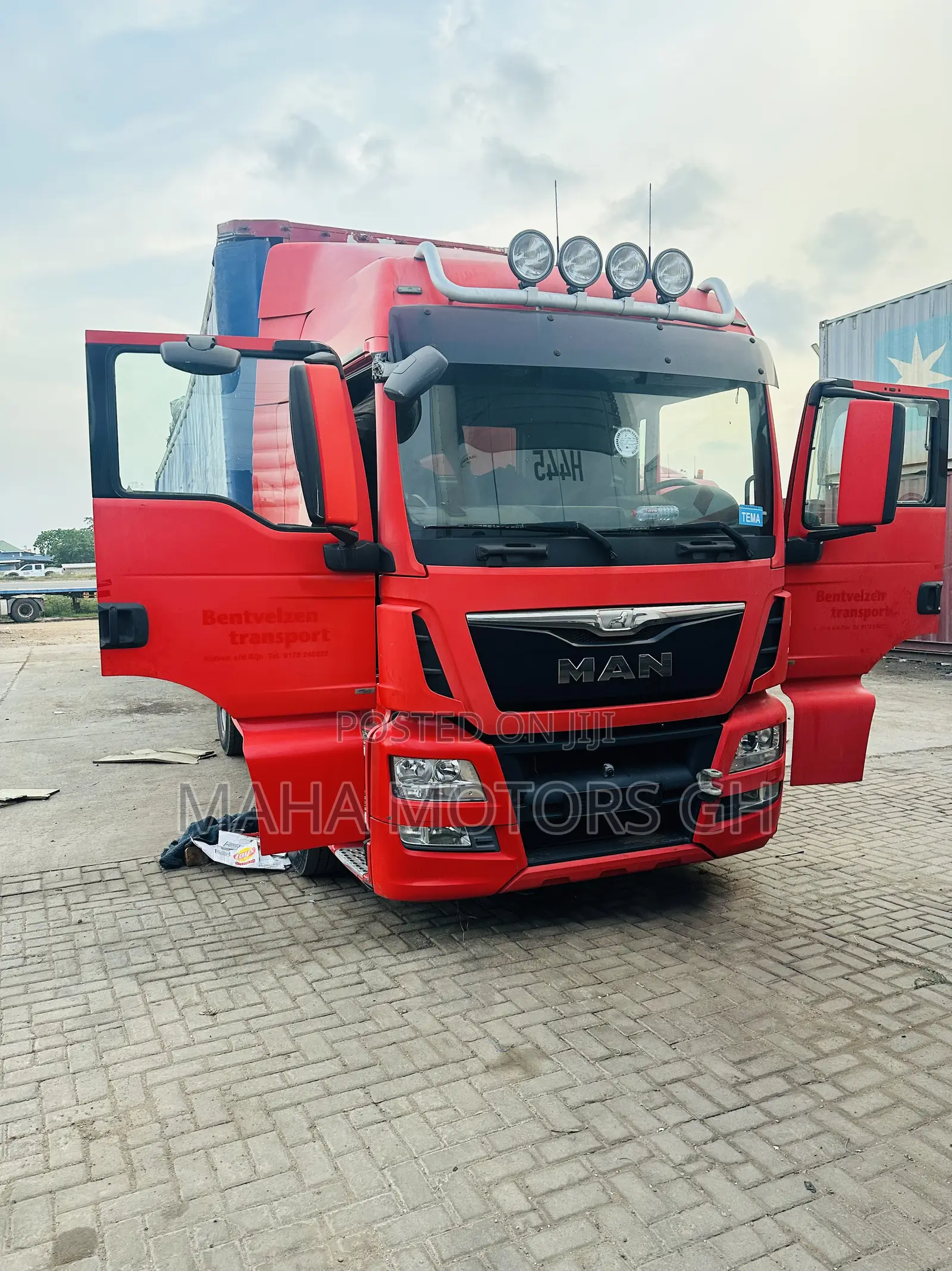 Man TGS 2015 Model Home Used Single Axle