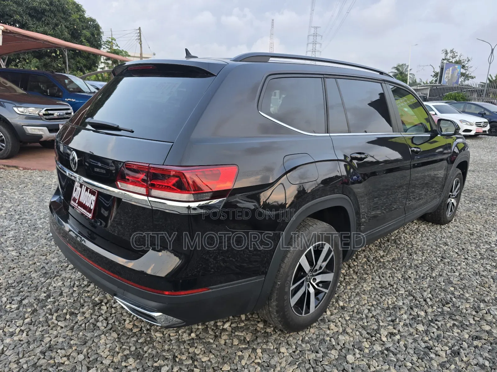 Volkswagen Atlas 2.0T SE 2021 Black