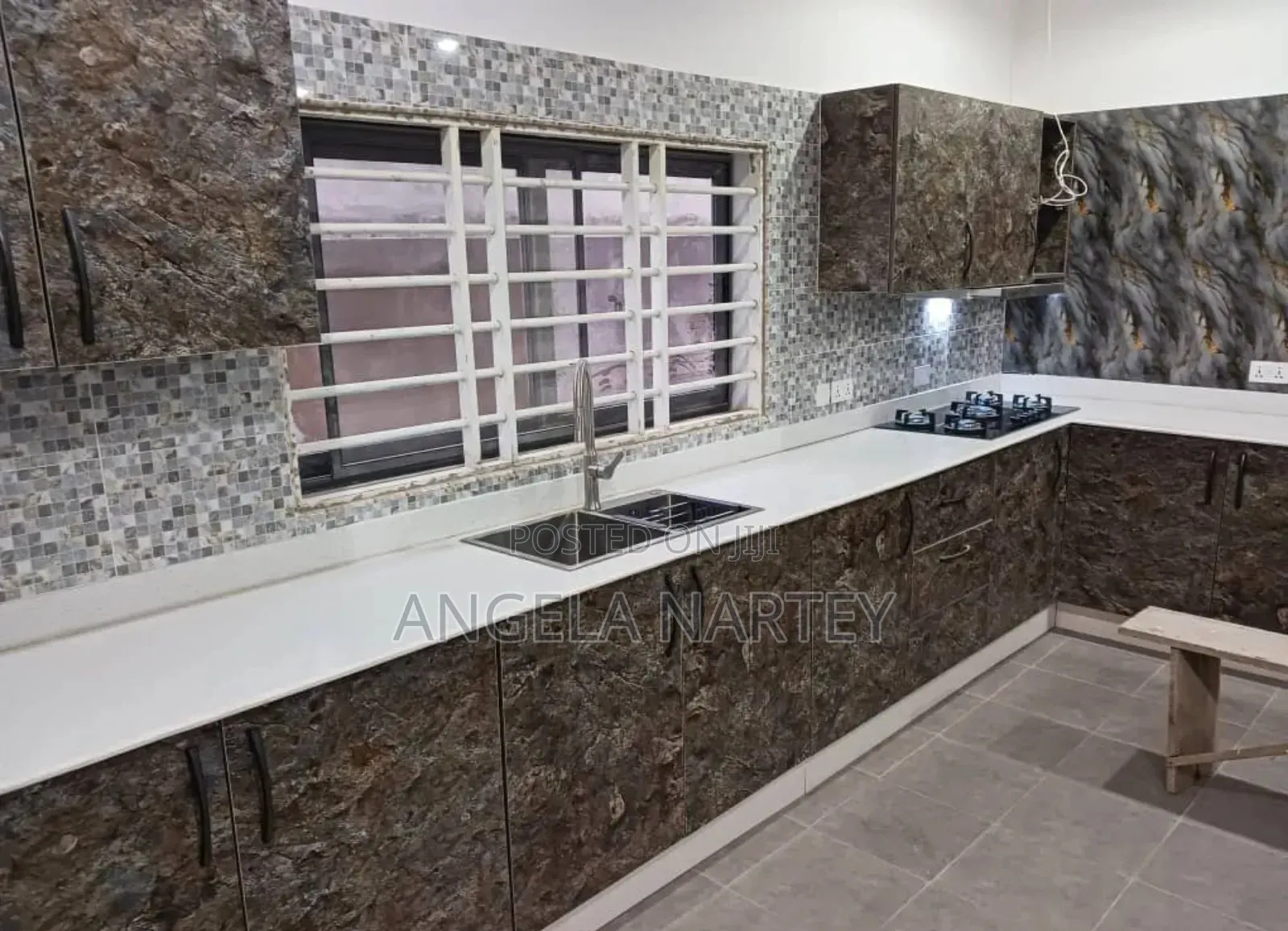 4bdrm House in Kwabenya Area, Accra Metropolitan for sale