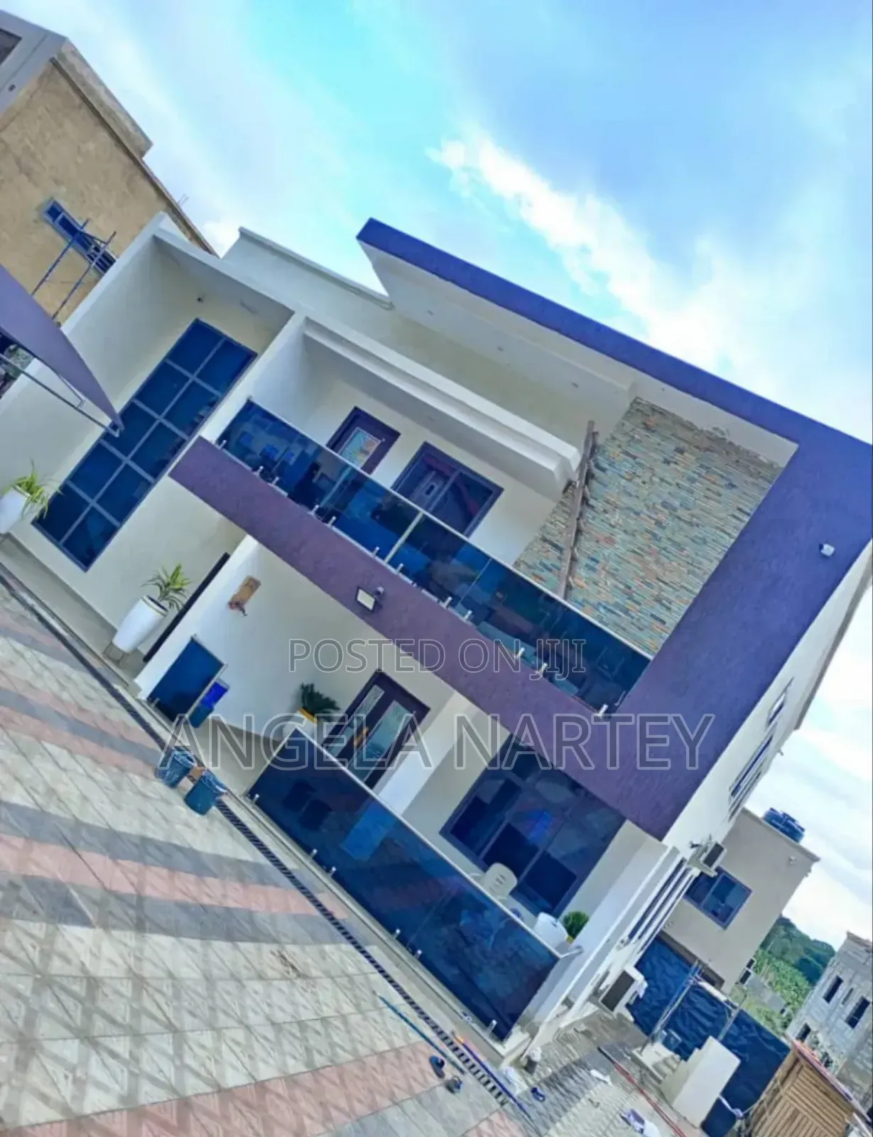 5bdrm House in Pokuase Acp for sale