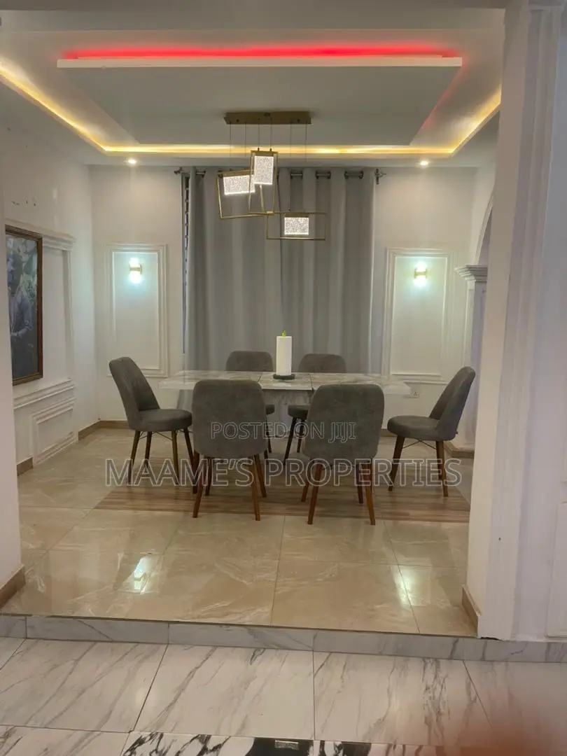 4bdrm Duplex in Tema Metropolitan for sale