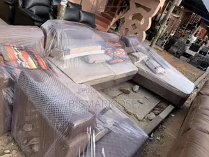 A Complete Set of C Shape, Comes With a Lot of Pillows