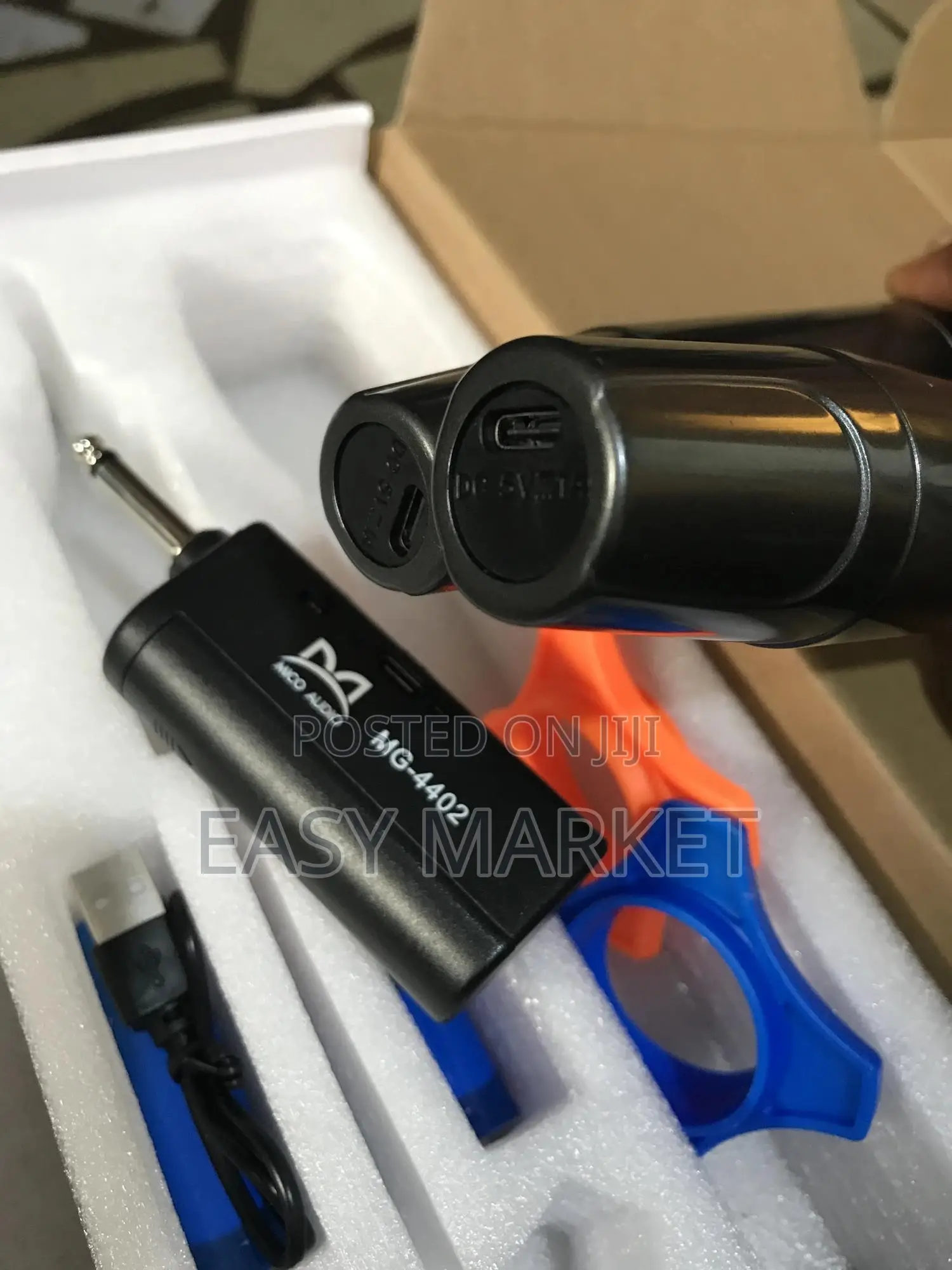 Chargeable Fm Mics With Chargeable Receiver