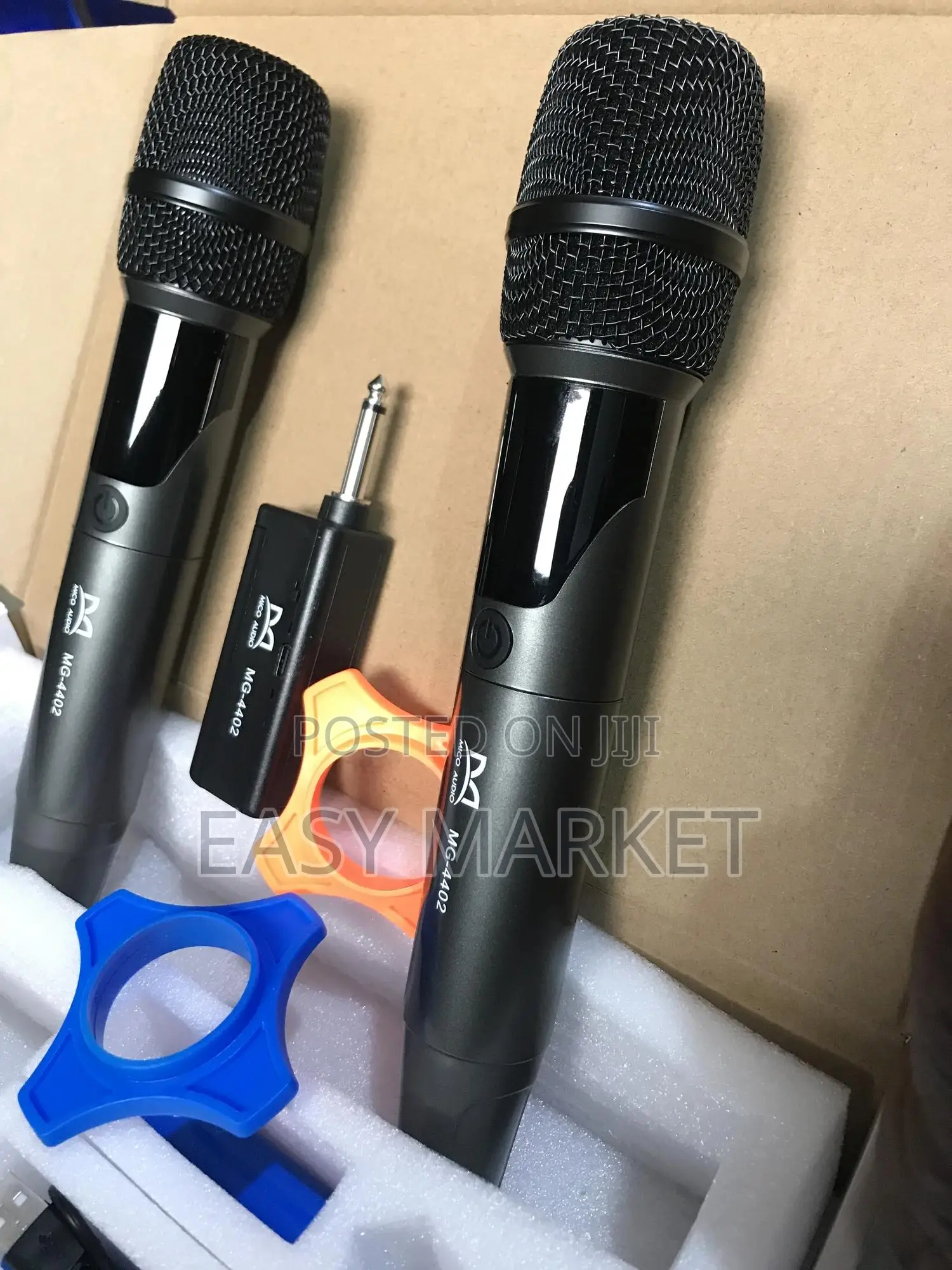Chargeable Fm Mics With Chargeable Receiver