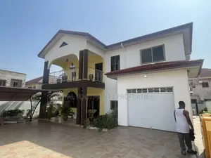 4bdrm House in Luxelooks Properties, East Legon for rent