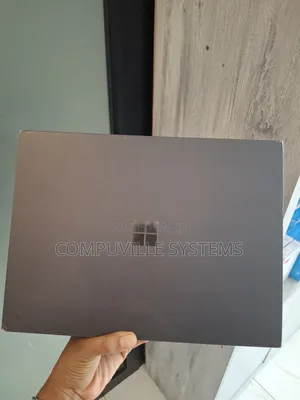 New Laptop Microsoft Surface Pro 11th Edition, a Copilot+ PC 6GB SSD 1T