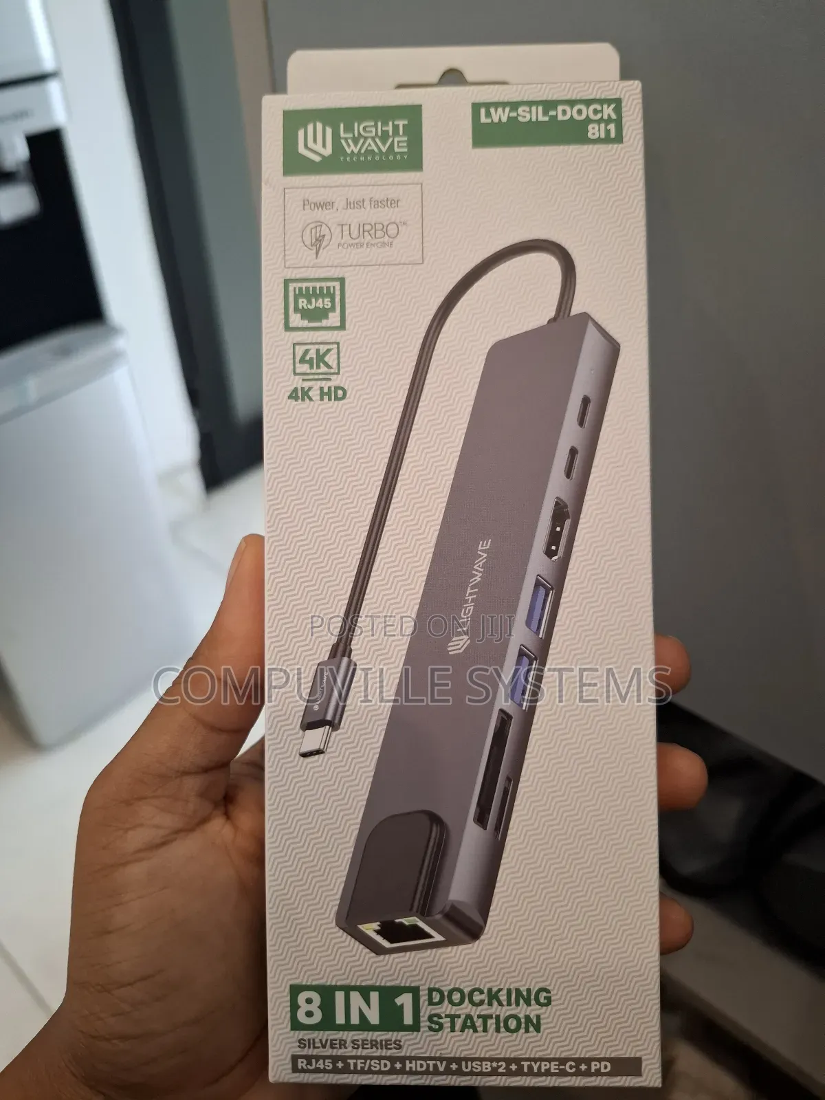 Lightwave 8 in 1 Docking Station