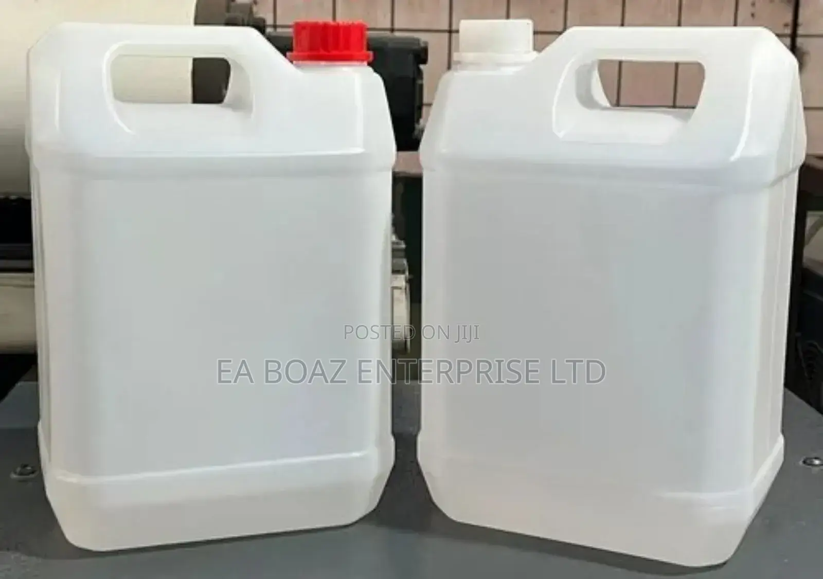 Wholesale 4.5l Hpde Plastic Jerry Can Bottle White ,10pcs