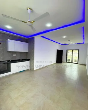 2bdrm Apartment in Adjiriganor for rent