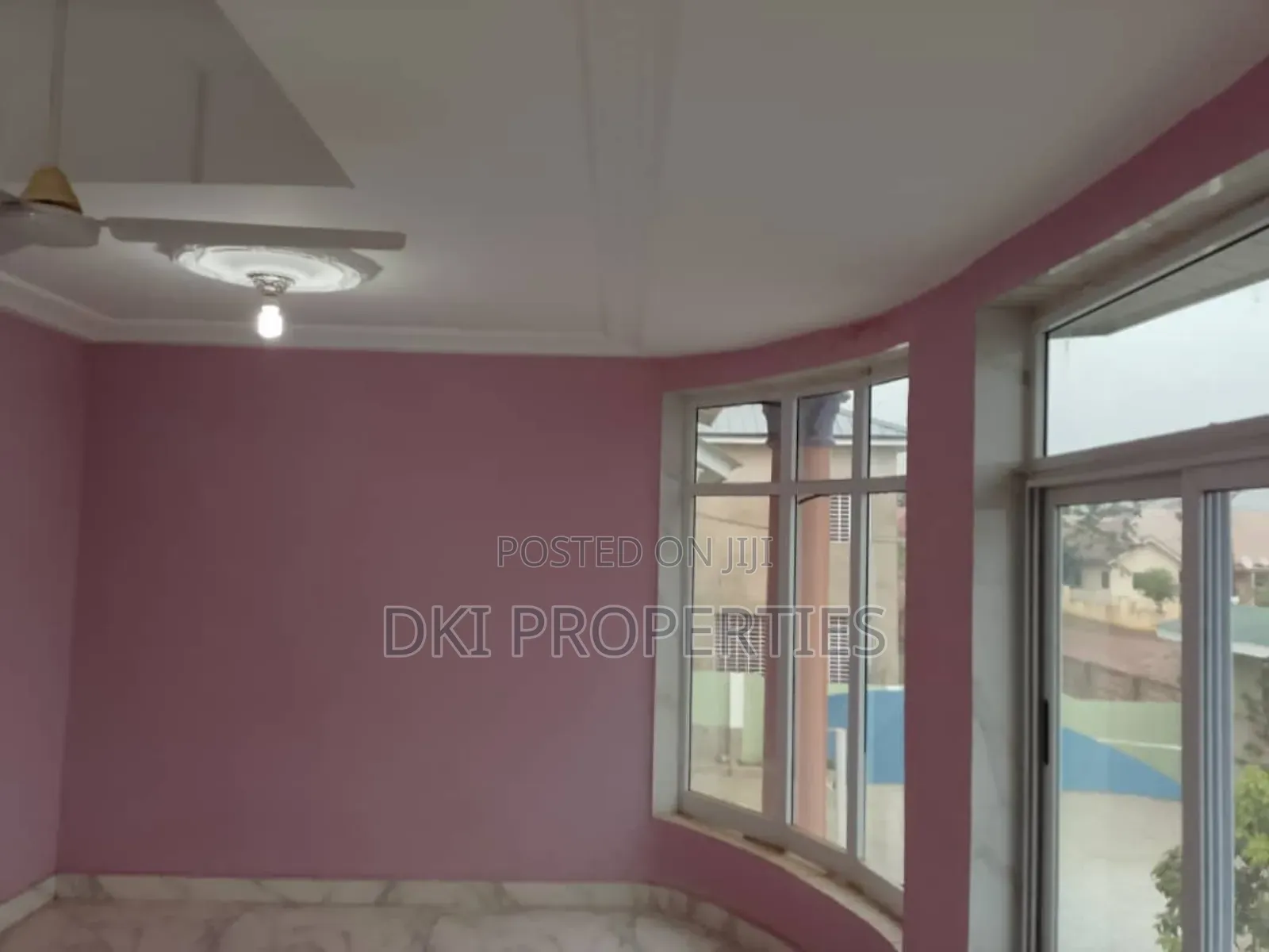 4bdrm House in Dki Properties, Oyibi for sale