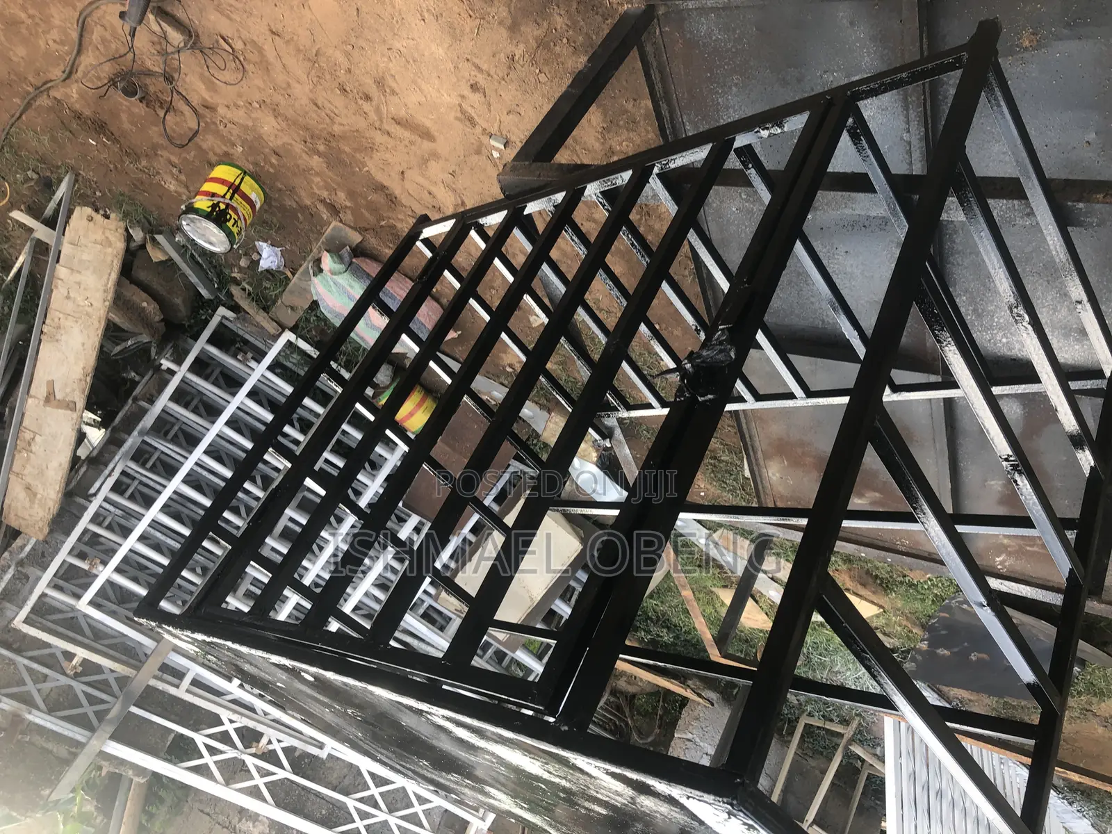 Cylinder Cage