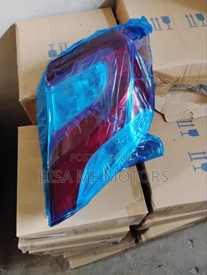 Toyota Vitz 2014,-2017 Taillight Set