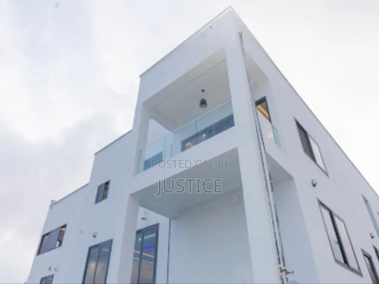 5bdrm House in Kokrobitey, Kasoa for sale