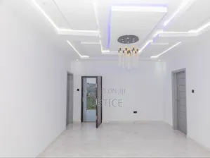 5bdrm House in Kokrobitey, Kasoa for sale