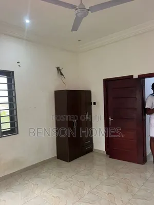 4bdrm Apartment in Lashibi for rent